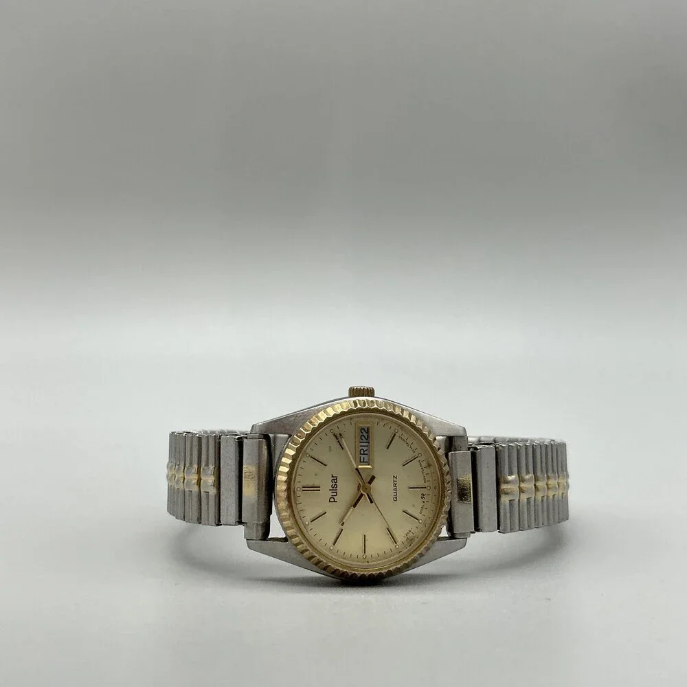 Pulsar Womens Watch 23mm Champagne Dial Two Tone Day Date V248-0020 Stretch Band